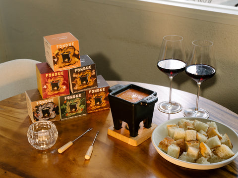 Squid Ink & Smoked Scamorza Cheese Fondue (220g)