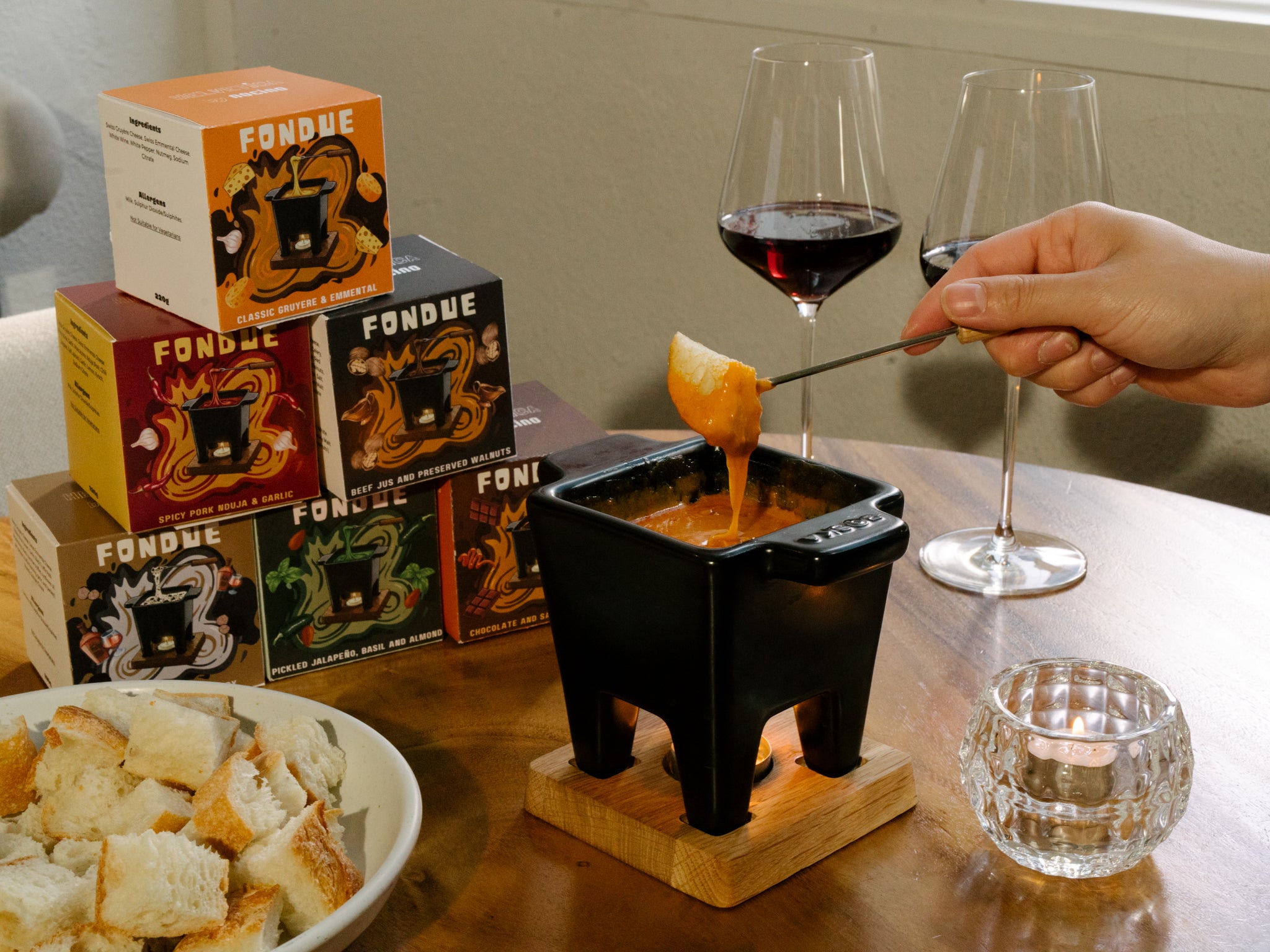 Classic Swiss Gruyère & Emmental Cheese Fondue (220g) – Helvetica